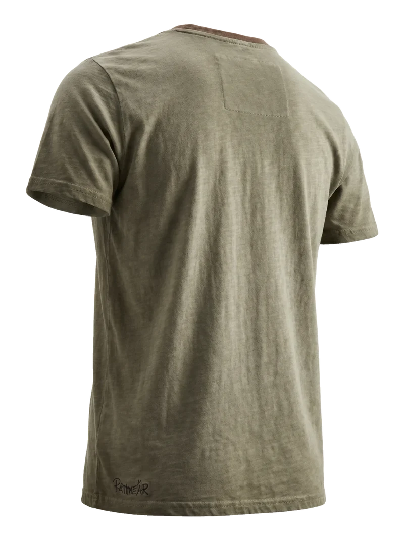 MODELL: AUGUSTUS OVERSIZE