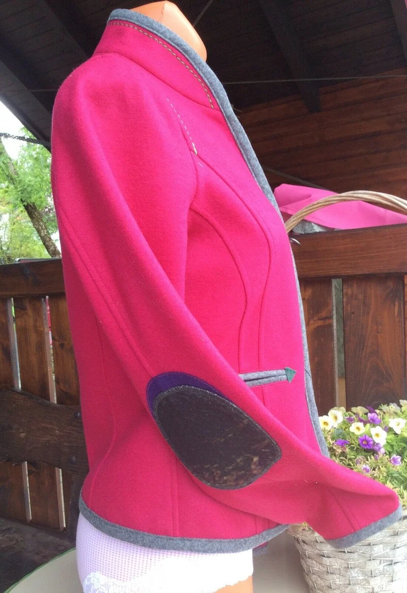 Trachten Jacke, von&zu Basset, grau, pink, Walkjacke
