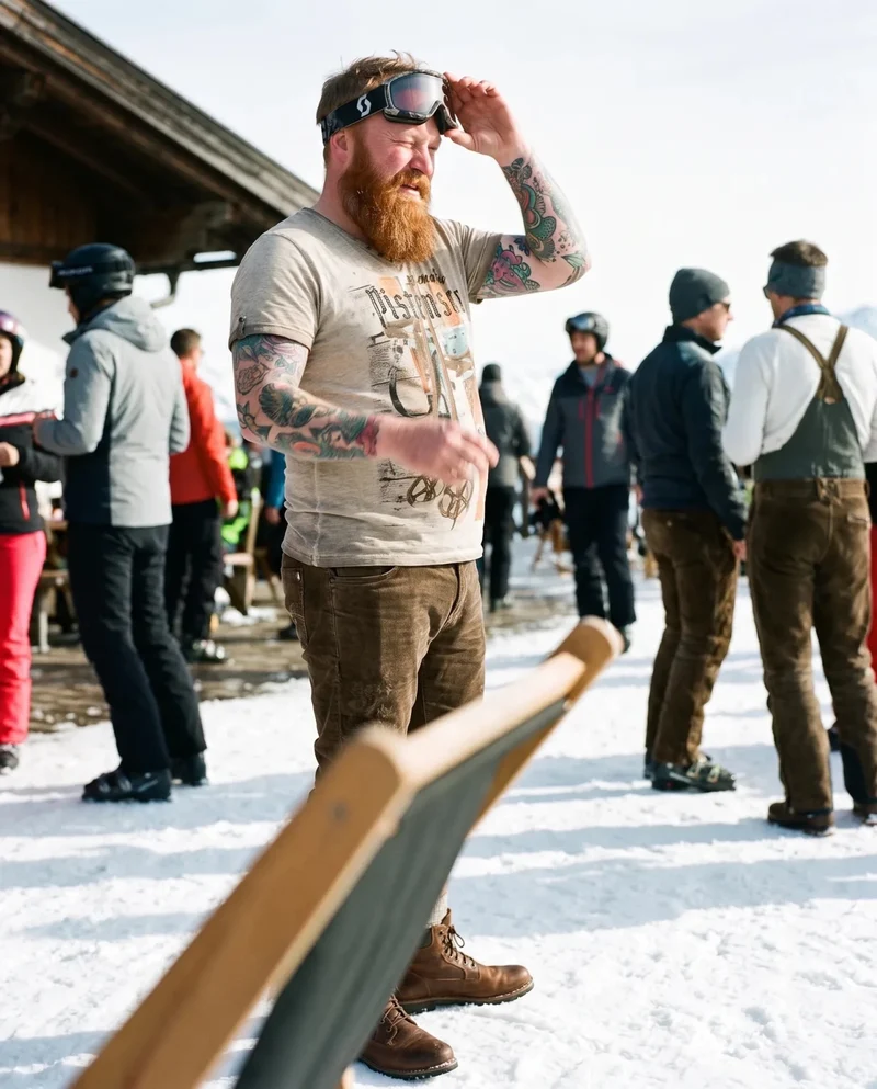 MODELL: RETRO SKI
