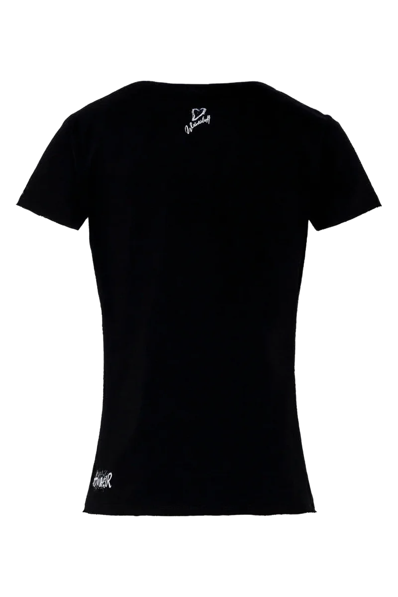 MODELL: WEINKIND