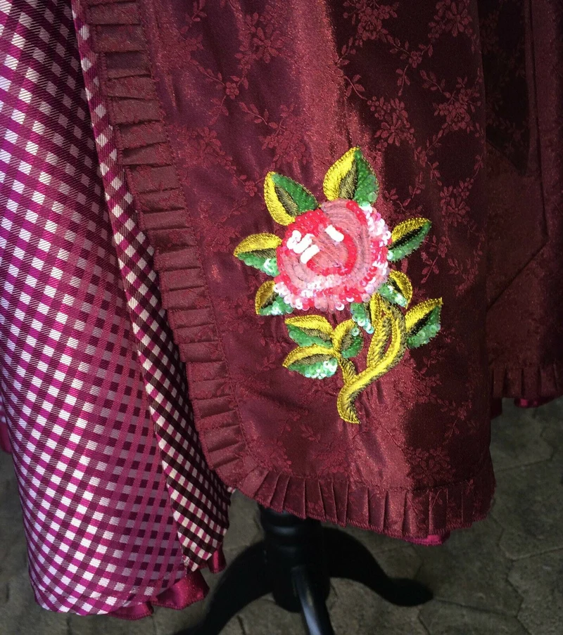 Dirndl Trentini, Josefine, bordeaux, Midi 70 cm, Gr. 32/34