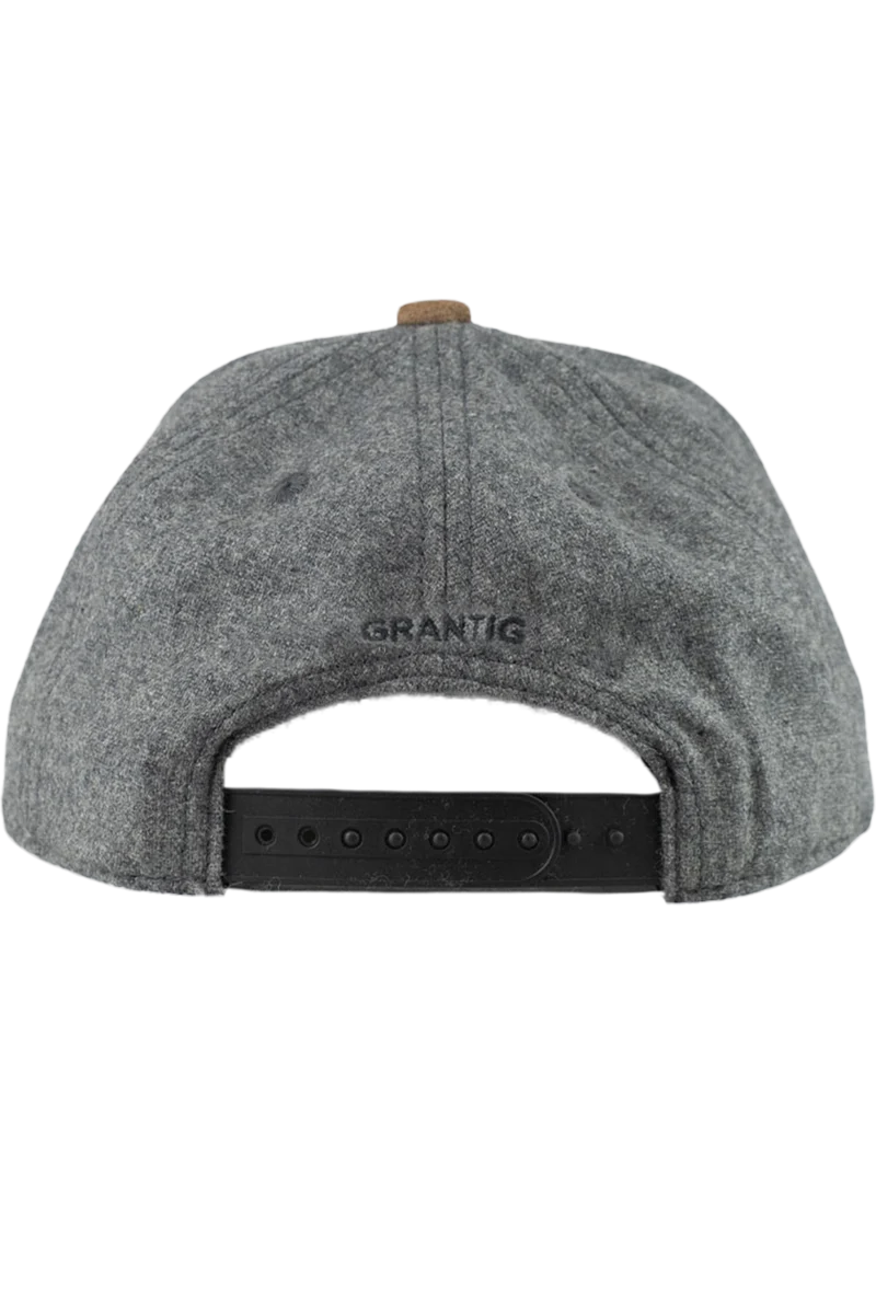 Kinder Snapback-Cap 'Grantig by nature' mit Pumuckl-Stickerei
