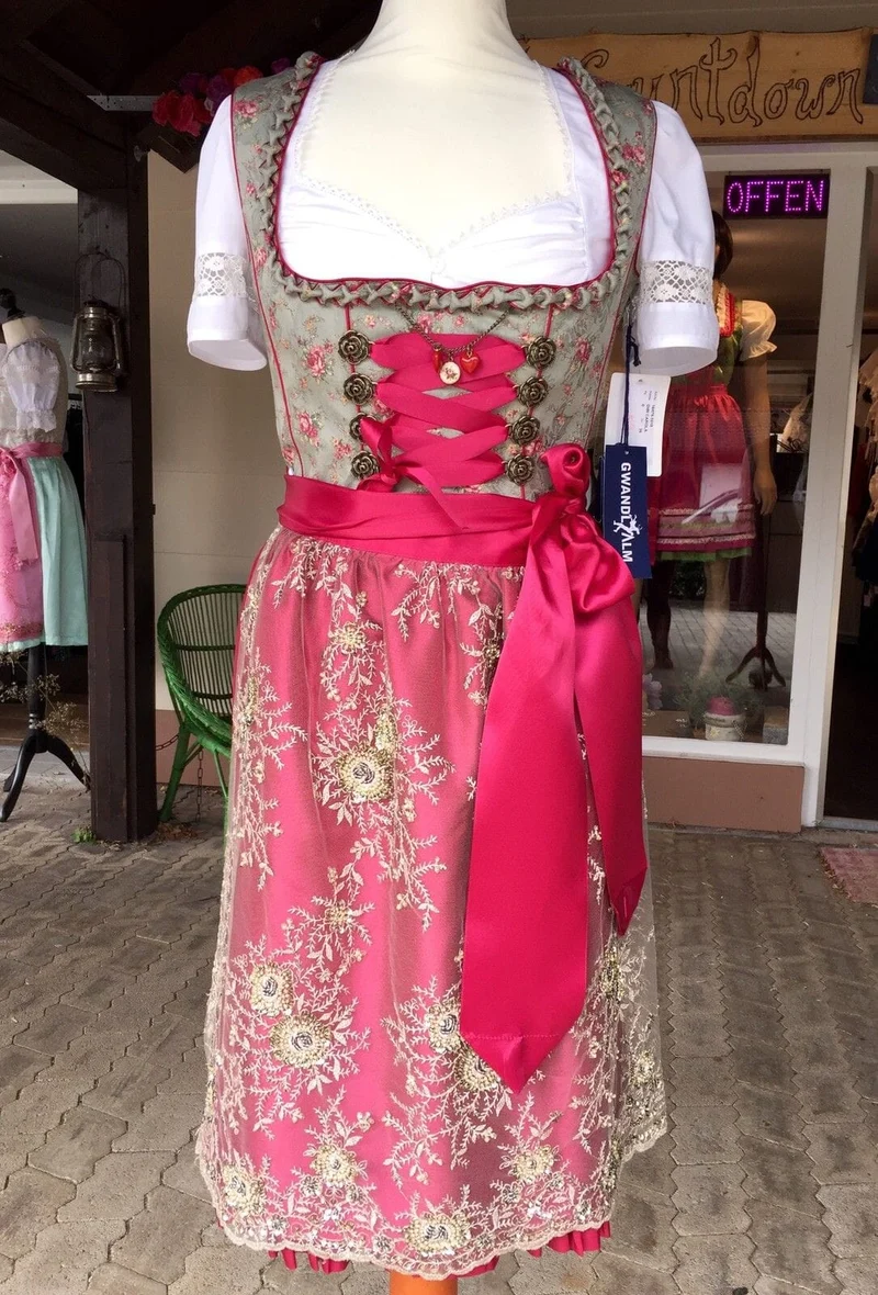 Dirndl Gwandlalm, Baumwolle, grau, beere, Spitze, Midi 70 cm, Gr. 42