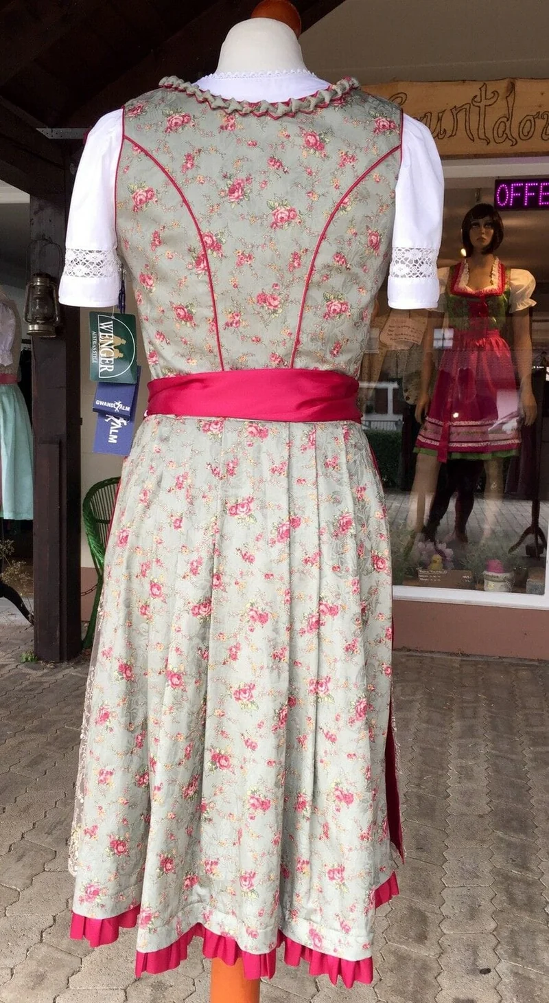 Dirndl Gwandlalm, Baumwolle, grau, beere, Spitze, Midi 70 cm, Gr. 42