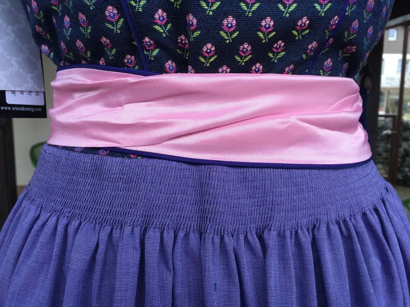 Dirndl Wiesnkönig, Thilda, blau, lila, rosa, Midi 60 cm
