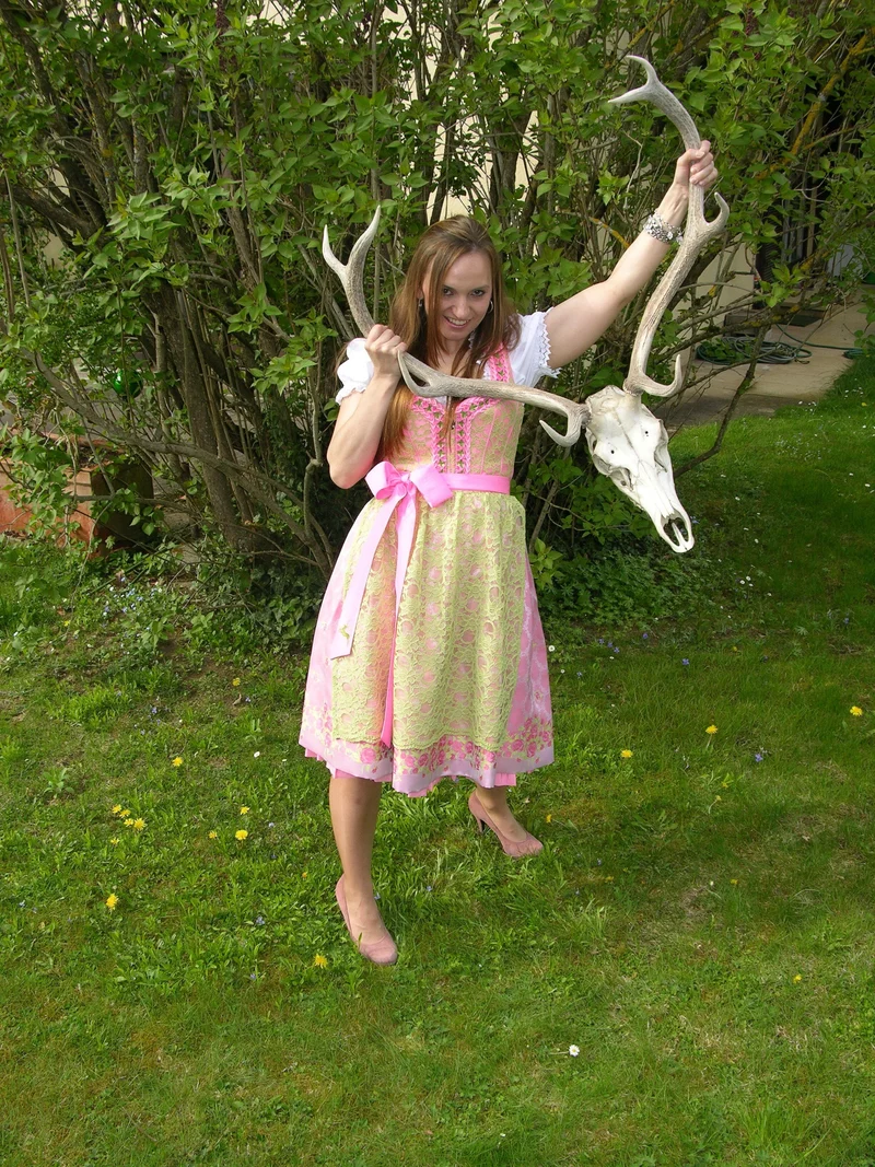 Dirndl Wiesnkönig, Carolina, pink, grün, Spitze Midi 60 cm, Gr. 40