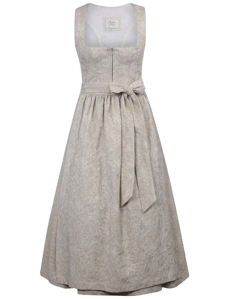 Madame Marie Dirndl Selrandis Puder