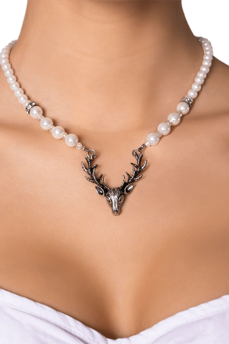 Perlenkette mit Hirschkopfanhänger creme-weiß