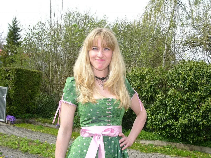 Dirndl Kleid Sportalm, Isadora, grün, Midi 70 cm