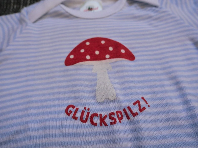 Babybody, Adelheid, Glückspilz, gestreift, blau weiß, Buam