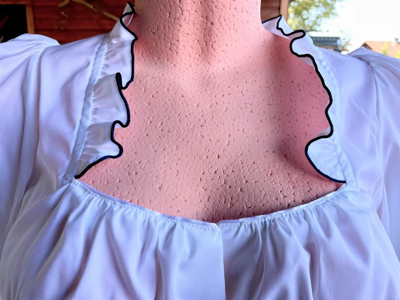 Dirndlbluse Sportalm, Gerti blau, weiß, halbarm, Knöpfe