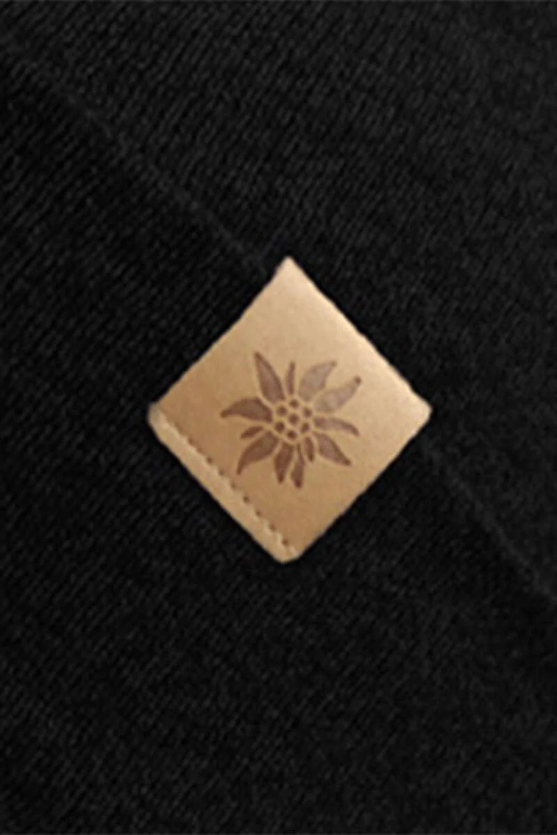 Beanie-Mütze mit kleinem Edelweiß-Lederpatch
