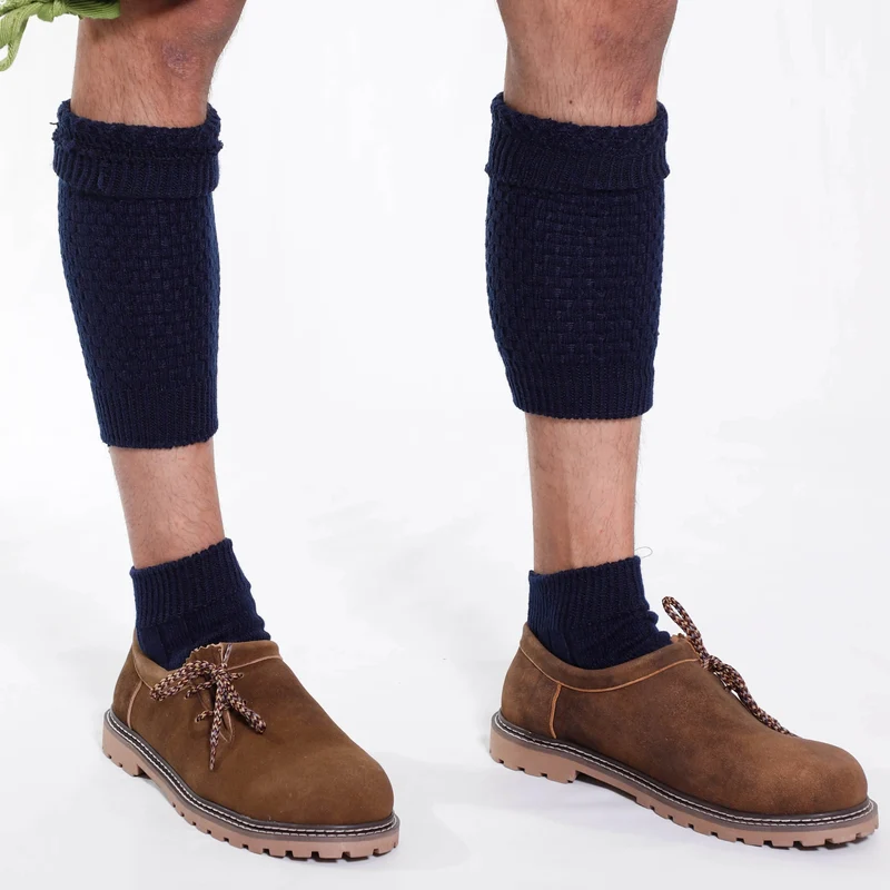 Bequeme Socken zur Lederhose im traditionellen Trachtenstil