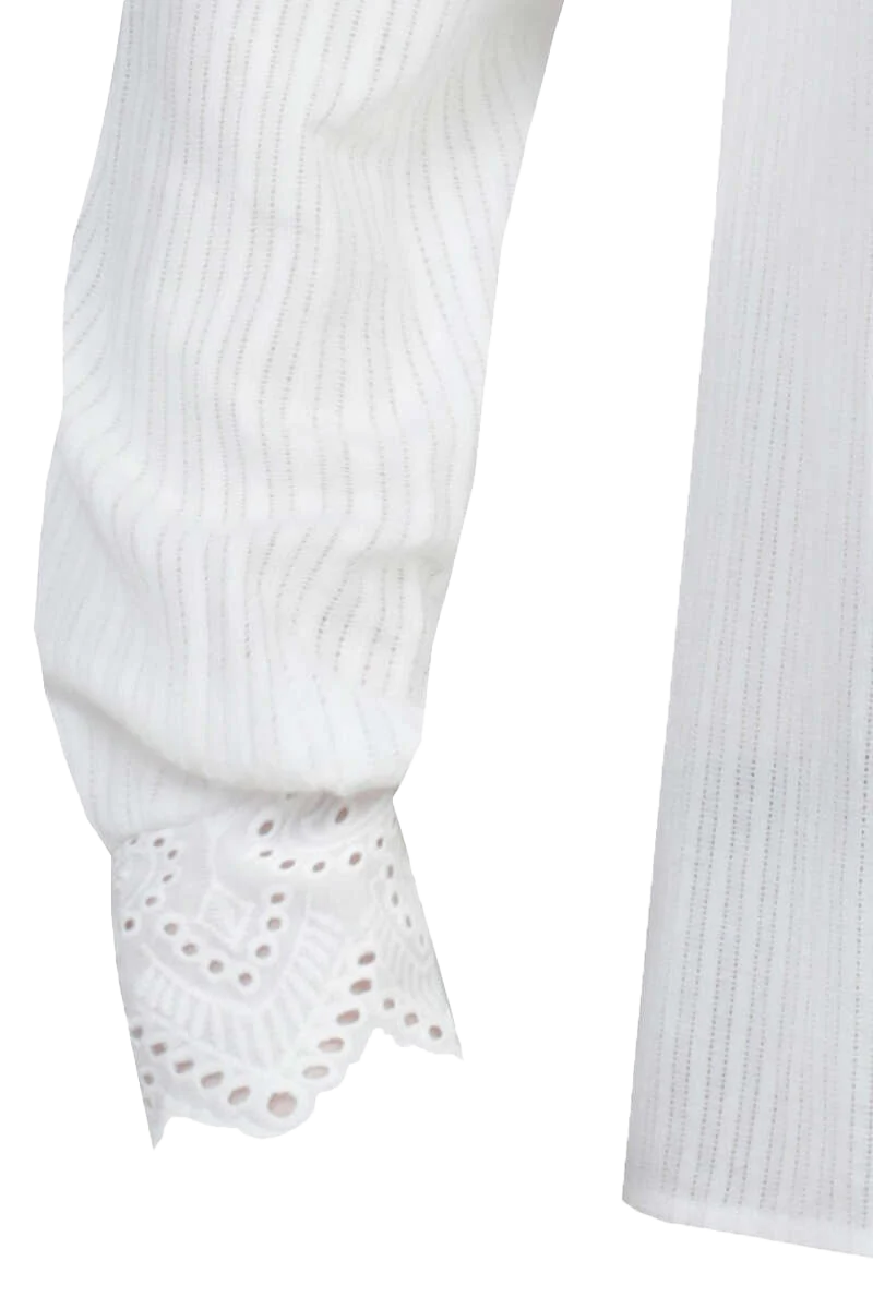 Langärmlige Trachten-Bluse mit Stehkragen