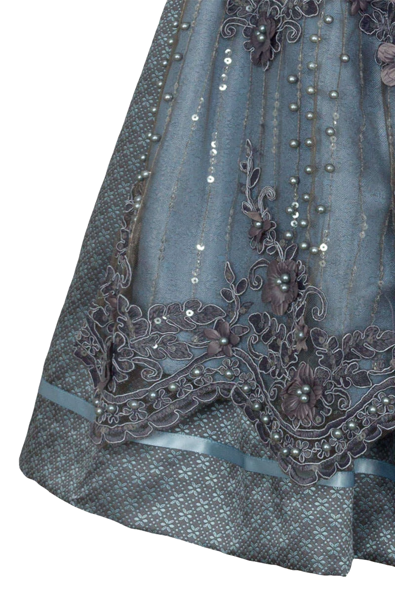 Mini-Dirndl mit Spitzenschürze