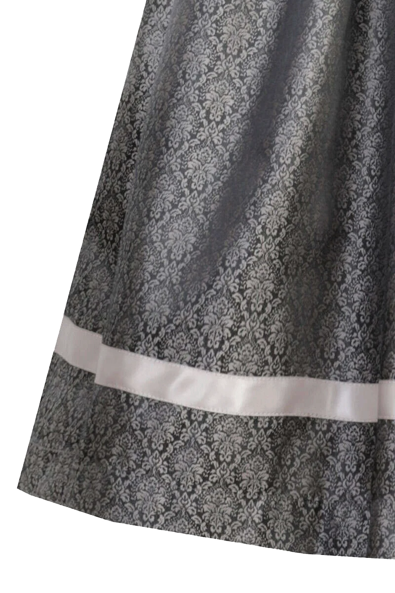 Dirndl Mini mit Schürze aus Spitze