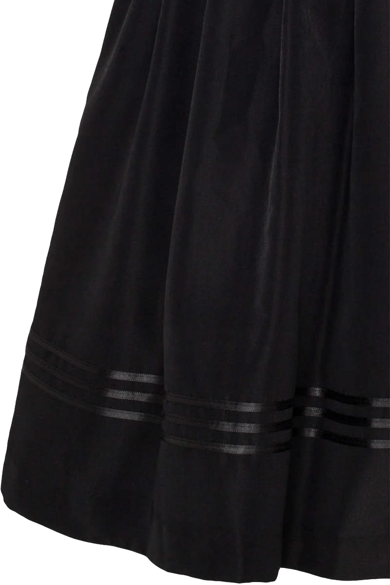 Dirndl ohne Schürze mit Schneewittchenkragen
