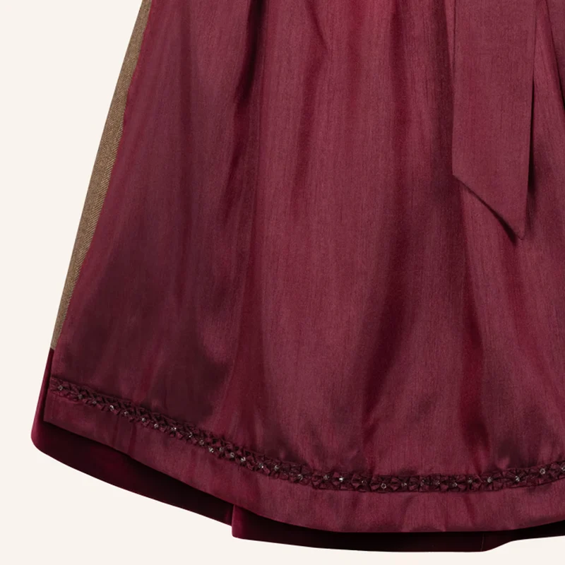 Krüger Dirndl Velvet Glen Samt 70cm Victoria Swarovski Kollektion 2026