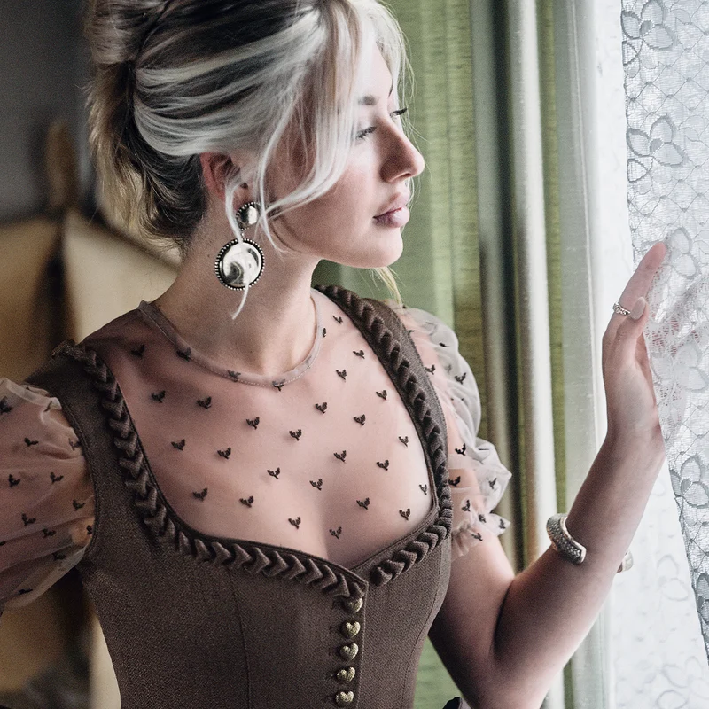 TREAM x Krüger Dirndl 70cm Koko Braun Knopfleiste Kollektion 2026