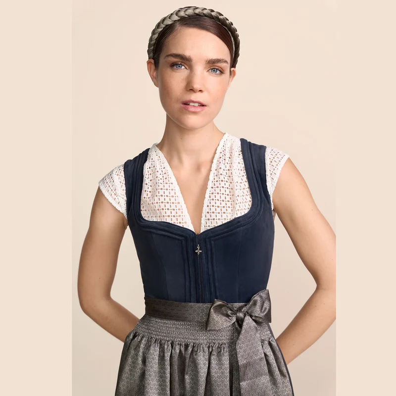 Krüger Dirndl Lioraen Marine Stehbiesen 70cm