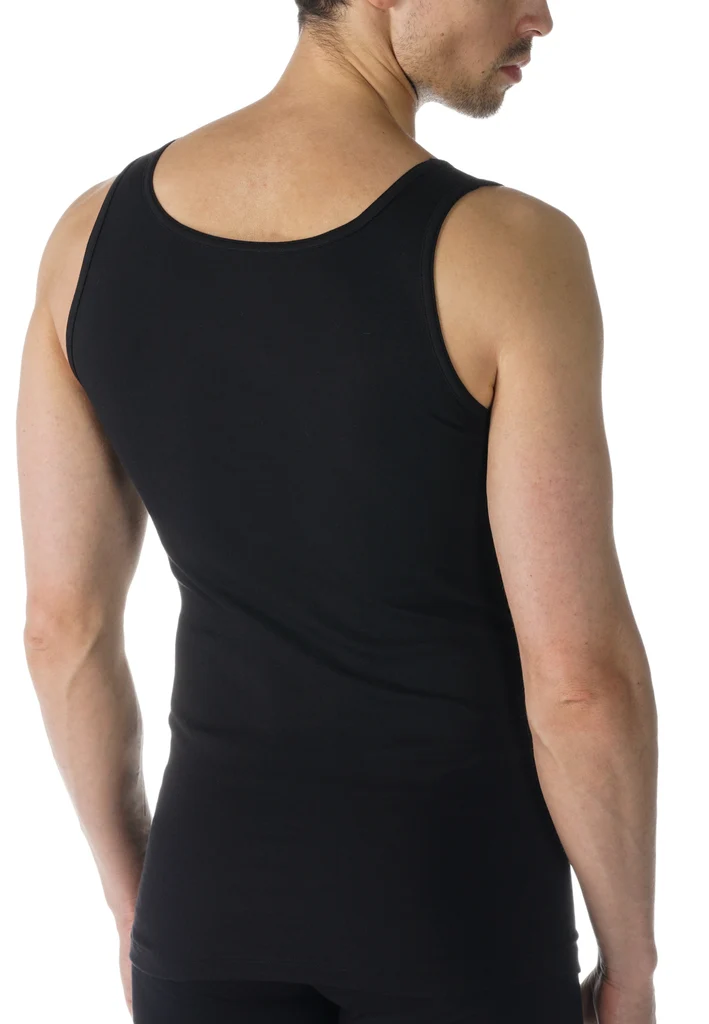 Athletic-Shirt